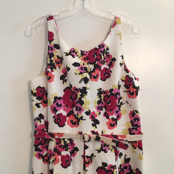 LOFT dress, white with flowers, size 12 - Picture 2 of 6